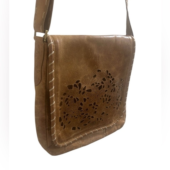 Handbags - Veley vintage messenger leather bag crossbody